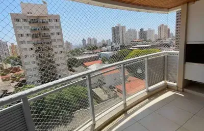 3 dorms, suíte com varanda e closet, varanda gourmet, piscina.