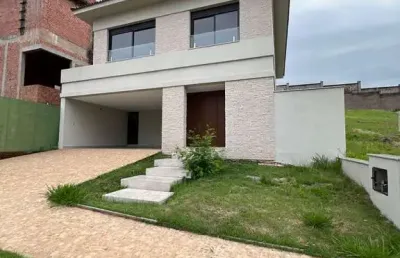 Lindo sobrado no condominio damha 1 com 243m², 3 suítes, 1 closet e piscina
