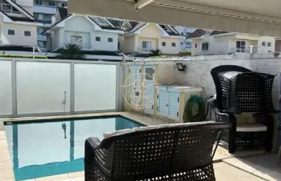 Imóvel de luxo no recreio dos bandeirantes: casa triplex com 4 quartos, piscina e área gourmet - rio de janeiro-rj
