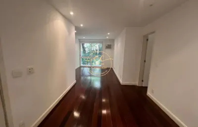 Apartamento de luxo no leblon/rj: 3 quartos, 1 suíte, 2 salas, 3 banheiros, 84m² - imperdível!