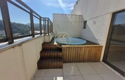 Pechincha/rj - cobertura de 3 quartos com 1 suíte, 2 salas, 3 banheiros e 1 vaga de garagem, 120m² de área. imperdível!
