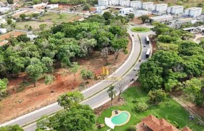 Terreno comercial à venda na Rua José Pinto De Marques, 25, Centro, Lagoa Santa