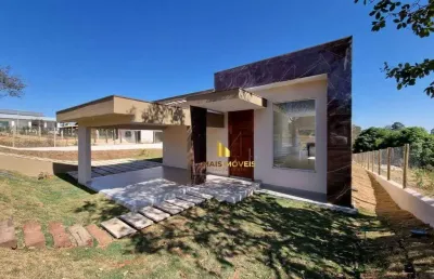 Casa em condomínio fechado com 4 quartos à venda na Alameda Altemar Dutra, 320, Condomínio Vale Do Luar, Jaboticatubas