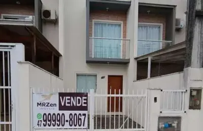 Casa / sobrado para venda em joinville, santa catarina, 2 dormitórios, 2 banheiros, 1 vaga