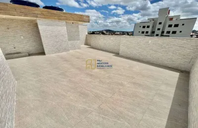 Cobertura à venda - 3 quartos sendo 1 suíte - 2 vagas - 140m² - planalto