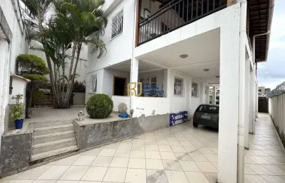 Casa colonial à venda - 3 quartos 1 suíte - 2 salas - varanda com vista - canaã