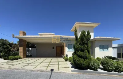 Casa linear à venda condomínio gran park em lote de 600m² - 4 quartos - 6 vagas