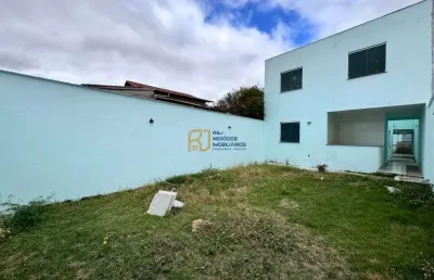 Casa geminada à venda - 3 quartos 1 com suíte - 2 vagas cobertas - candelária bh
