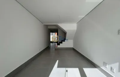 Casa geminada à venda - 2 quartos com suítes - 1 vaga - santa mônica bh