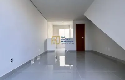 Casa geminada à venda - 99m² - 2 suítes - 1 vaga - 3 banheiros - rio branco bh