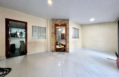 Casa linear à venda - 3 quartos - suíte - 2 vagas - mezanino - são joão batista