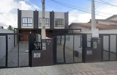 Sobrado geminado à venda no  bairro costa e silva, joinville sc.  no valor de r$690.000,00.  com  112 m² de área construída, com 03 dor