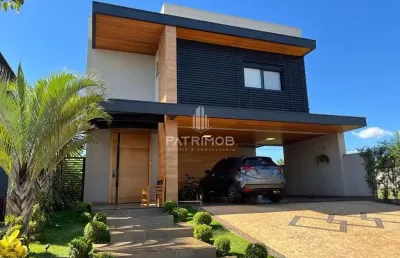 Sobrado 4 suítes c/ 355m² ' alto padrão' em condomínio alto do castelo.
