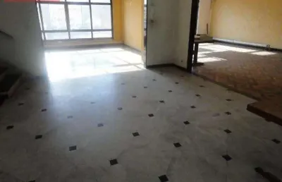 Prédio à venda na Avenida Santos Dumont, Luz, São Paulo