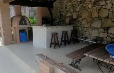 Linda casa de alto padrão a venda, próximo a praia da tabatinga em caraguatatuba