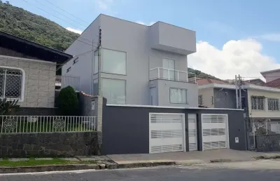 Casa com 3 quartos à venda no são domingos, poços de caldas , 360 m2 por r$ 1.200.000