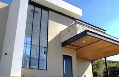 Casa com 5 quartos à venda no bortolan norte i, poços de caldas , 330 m2 por r$ 2.700.000