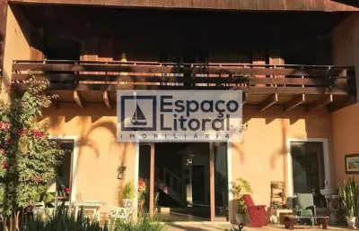 Lindíssimo sobrado à venda  e locação, a apenas 300 metros da  praia deserta, são sebastião, sp