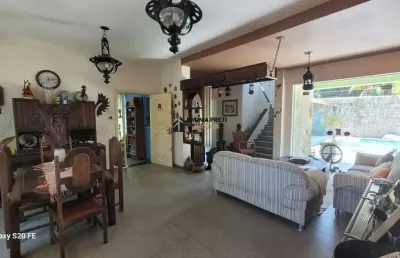 Casa com 4 quartos à venda na Rua Clemente Nascimento, 50, Jardim Guaiuba, Guarujá