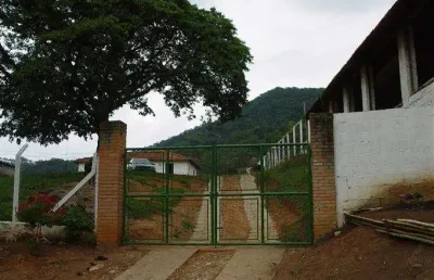 Chácara / sítio à venda no Barrocão, Piracaia 