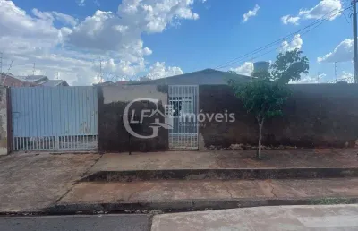 Casa à venda em campo grande-ms: 3 quartos, 3 salas, 1 banheiro, 5 vagas de garagem, 144m² no jardim tijuca.