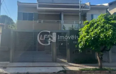 Casa com 3 quartos à venda na Rua Torquato Neto, Vila Margarida, Campo Grande