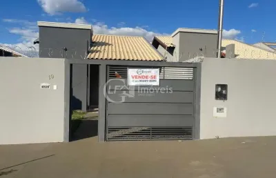 Casa à venda em campo grande-ms, vila nova campo grande: 2 quartos, 2 salas, 1 banheiro, 2 vagas de garagem, 63,00 m² de área