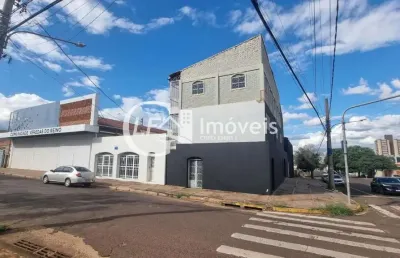 Oportunidade imperdível ? salão comercial com 3.700m² localização estratégica na rua dom aquino ? em frente à praça das araras (cabeça de boi)