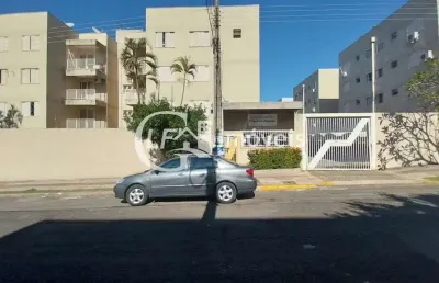 Apartamento com três quartos prox. ao shopping norte sul