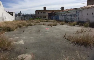 Terreno plano no centro da pauliceia, área muito boa para o ponto comercial com 17x48.