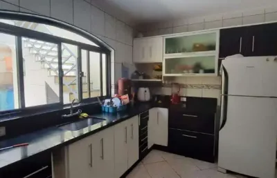 Sobrado à venda 3 quartos 3 suítes 4 vagas jaçatuba - santo andré - sp