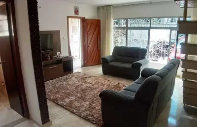 Sobrado de 200m², localizado no bairro vila moraes em são paulo- sp