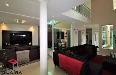 Casa com 3 quartos para alugar na Rua Jair Fongaro, 290, Rudge Ramos, São Bernardo do Campo