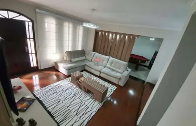 Casa com 3 quartos à venda na Rua Caminho do Pilar, 2230, Vila Gilda, Santo André