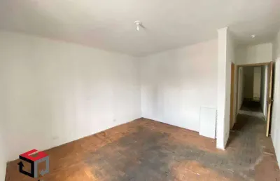 Casa ampla com 370m² localizada no jardim do mar -são bernardo do campo - sp.