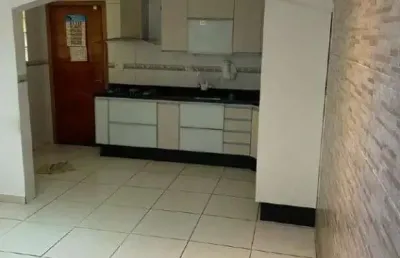 Sobrado à venda 3 quartos 1 suíte 2 vagas ferrazópolis - são bernardo do campo - sp