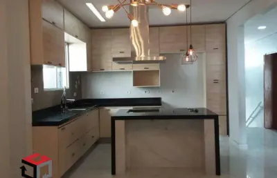 Casa de 300 m² localizada no jardim independência em são bernardo do campo/sp.