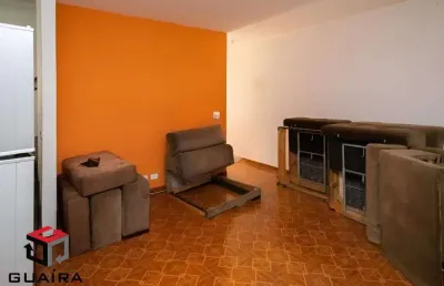 Sobrado com 220m² localizado no bairro taboão, são bernardo do campo/sp.