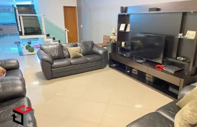 Sobrado à venda 3 quartos 3 suítes 5 vagas pinheirinho - santo andré - sp