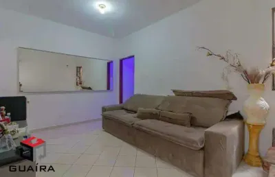 Sobrado com 159m² localizado no parque erasmo assunção em santo andré/sp.