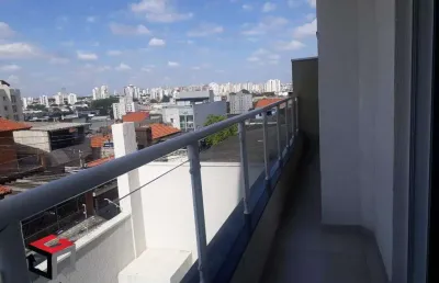 Cobertura de frente, 2 dormitórios, 1 suíte, lavabo na cobertura e 2 vagas de garagem.