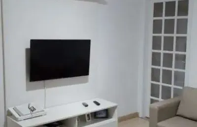Apartamento espaçoso com 90m² no 1° andar - sem condomínio, localizado no bairro camilopolis em santo andré.