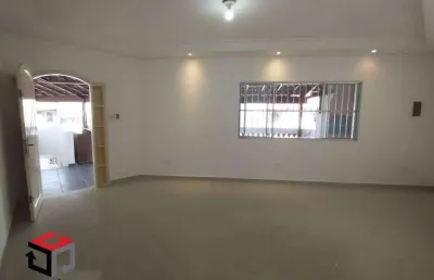 Casa com 2 quartos à venda na Rua Hungria, 47, Taboão, Diadema