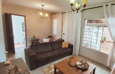 Casa com 4 quartos à venda na Rua Amadeo Paulino Vallério, 5, Santa Terezinha, São Bernardo do Campo