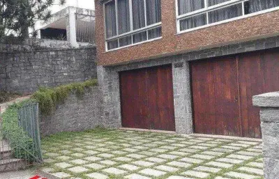 Sobrado com 270 m² localizado no bairro alto de pinheiros são paulo - sp