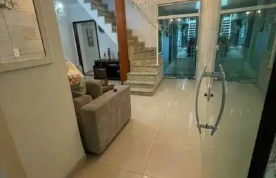 Sobrado à venda 4 quartos 4 suítes 3 vagas santa terezinha - são bernardo do campo - sp