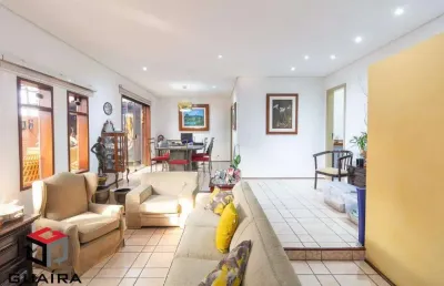 Sobrado residencial com 3 suites em vila ipojuca com 177m²