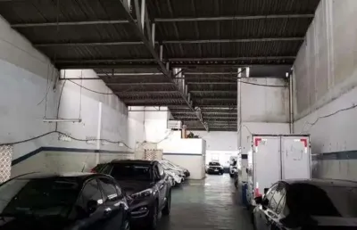Barracão / Galpão / Depósito à venda na Rua Roma, 587, Lapa, São Paulo