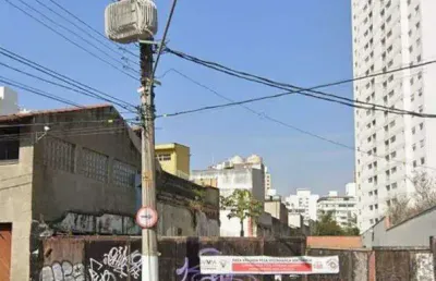 Terreno na vila mariana com duas saidas, 700 metros, 10 metros de frente.