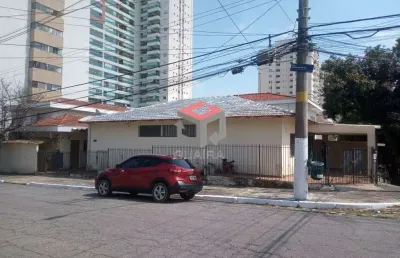 Casa com 250m² localizada no jardim aeroporto em são paulo/sp.